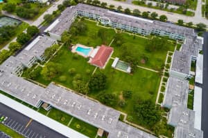 4715 BAY STREET, ST PETERSBURG, FL 33703 - MLS#MFRTB8358306