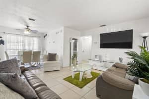 7206 HOWARD AVENUE, TAMPA, FL 33604 Sold 04/30/25