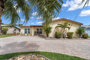 11361 39TH STREET, SUNRISE, FL 33323 Sold 04/22/25