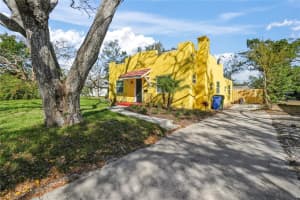 2310 13TH AVENUE, BRADENTON, FL 34205 Sold 04/04/25