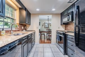 11528 COUNTRY OAKS DRIVE, TAMPA, FL 33618 Sold 06/06/25