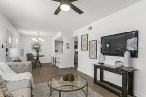 807 HOWARD AVENUE, TAMPA, FL 33606 - MLS#MFRTB8358504