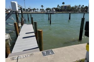 337 Rex Pl #b, MADEIRA BEACH