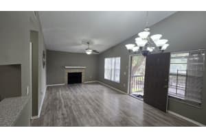14405 HANGING MOSS CIRCLE, TAMPA, FL 33613 Sold 04/28/25