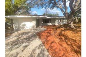 2106 20TH STREET, BRADENTON, FL 34205 Sold 04/17/25