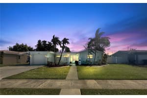3165 58TH WAY, ST PETERSBURG, FL 33710 Sold 05/19/25