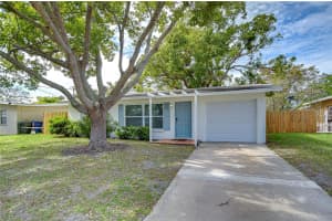 280 TWIN LAKE DRIVE, LARGO, FL 33770 Sold 05/30/25