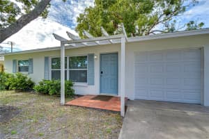 280 TWIN LAKE DRIVE, LARGO, FL 33770 Sold 05/30/25