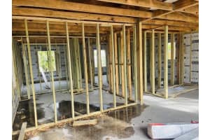 9255 82ND WAY, SEMINOLE, FL 33777 Sold 03/20/25