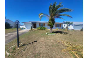 823 LA JOLLA AVENUE, SUN CITY CENTER, FL 33573 Sold 11/21/25