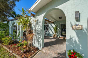 1100 BETTY LANE, CLEARWATER, FL 33756 Sold 04/16/25