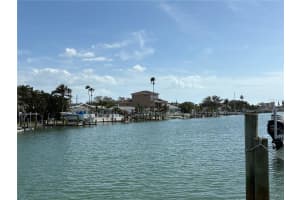 525 CRYSTAL DRIVE, MADEIRA BEACH, FL 33708 Sold 08/19/25