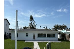 525 CRYSTAL DRIVE, MADEIRA BEACH, FL 33708 Sold 08/19/25