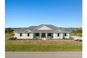 3319 GULF CITY ROAD, RUSKIN, FL 33570 - MLS#MFRTB8358823