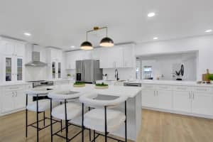 5426 CREEPING HAMMOCK DRIVE, SARASOTA, FL 34231 Sold 08/01/25