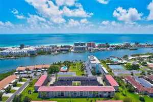 10215 Regal Dr #45, LARGO