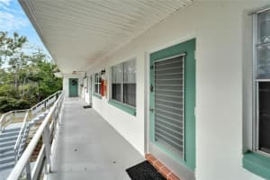 5850 21st St N #18, ST PETERSBURG