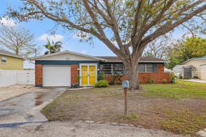 10516 94TH PLACE, SEMINOLE, FL 33772 Sold 05/16/25