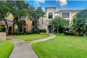 10021 COURTNEY PALMS BOULEVARD, TAMPA, FL 33619 Sold 05/21/25