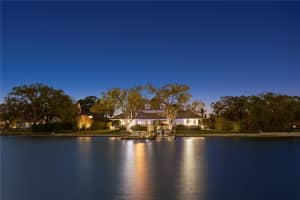 370 COFFEE POT RIVIERA NE, ST PETERSBURG, FL 33704 Sold 04/29/25