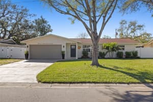 2324 MIDDLECOFF DRIVE, DUNEDIN, FL 34698 Sold 04/08/25