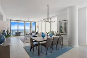 301 1ST STREET, ST PETERSBURG, FL 33701 Sold 08/11/25