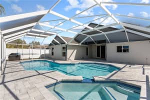 381 TAVERNIER CIRCLE, OLDSMAR, FL 34677 Sold 04/30/25