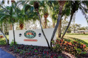 9433 HARBOR GREENS WAY #405, SEMINOLE, FL 33776 - MLS#MFRTB8359085