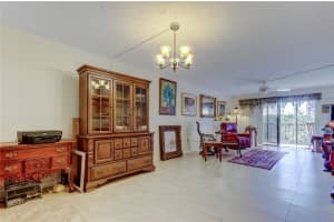 9433 HARBOR GREENS WAY #405, SEMINOLE, FL 33776 - MLS#MFRTB8359085