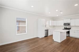 1515 14TH STREET, ST PETERSBURG, FL 33705 Sold 08/05/25