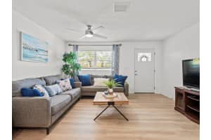 2523 BLACKWOOD CIRCLE, CLEARWATER, FL 33763 Sold 08/18/25