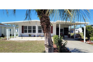7529 First Circle Dr, BROOKSVILLE