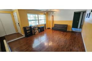 5998 8TH STREET, ST PETERSBURG, FL 33705 Sold 04/14/25