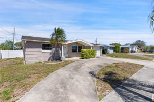 5313 MOSAIC DRIVE, HOLIDAY, FL 34690 Sold 05/15/25