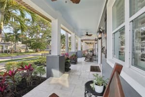 518 33RD AVENUE, ST PETERSBURG, FL 33704 Sold 04/28/25