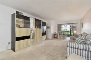 820 VIRGINIA STREET, DUNEDIN, FL 34698 Sold 03/31/25