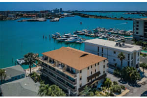 479 E SHORE DR #8, CLEARWATER, FL 33767 - MLS#MFRTB8359493
