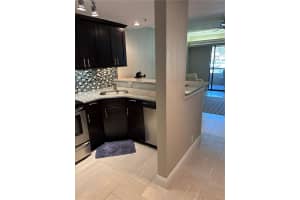 36750 US HIGHWAY 19 N #3-210, PALM HARBOR, FL 34683 - MLS#MFRTB8359500