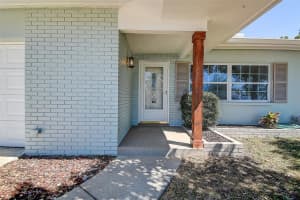 10915 HAMMOCK DRIVE, LARGO, FL 33774 Sold 07/01/25