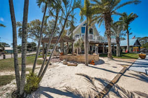 1264 FLORIDA AVENUE, TARPON SPRINGS, FL 34689 Sold 05/22/25