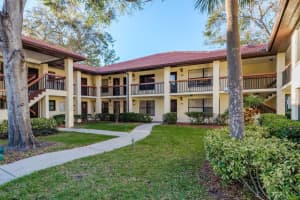 1712 Hammock Pine Blvd #1712, CLEARWATER