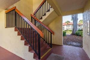1712 HAMMOCK PINE BOULEVARD, CLEARWATER, FL 33761 - MLS#MFRTB8359720