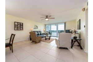 675 GULFVIEW BOULEVARD, CLEARWATER BEACH, FL 33767 - MLS#MFRTB8359728