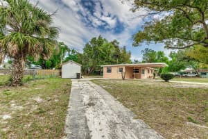 824 INTERLAKE DRIVE, LAKELAND, FL 33801 Sold 04/18/25