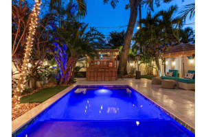 238 31ST AVENUE, ST PETERSBURG, FL 33704 Sold 04/18/25