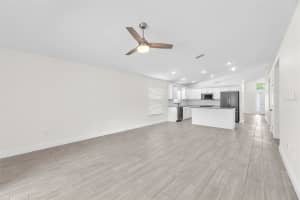 8213 CARRIAGE POINTE DRIVE, GIBSONTON, FL 33534 Sold 05/08/25