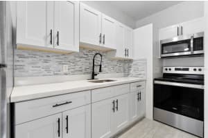 323 WESTLAND AVENUE, TAMPA, FL 33606 - MLS#MFRTB8359897