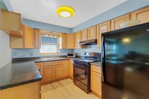 8457 DEAUVILLE #8457, PINELLAS PARK, FL 33781 Sold 10/02/25