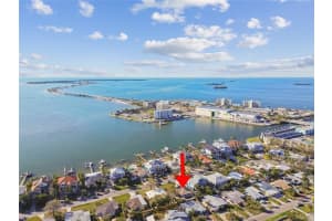 2451 Baywood Dr W, DUNEDIN