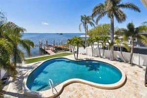 100 DRIFTWOOD DRIVE, PALM HARBOR, FL 34683 Sold 12/09/25